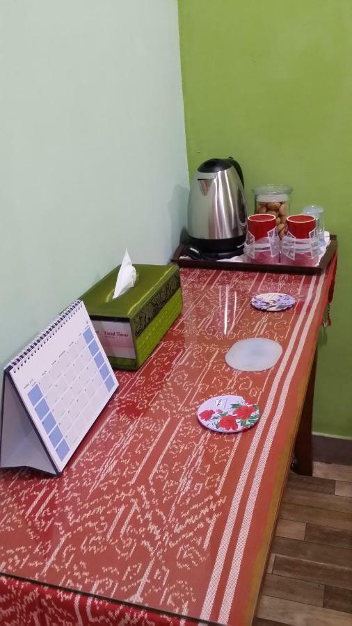 Jazepuri - Jaze 1 Daire Kuching Dış mekan fotoğraf